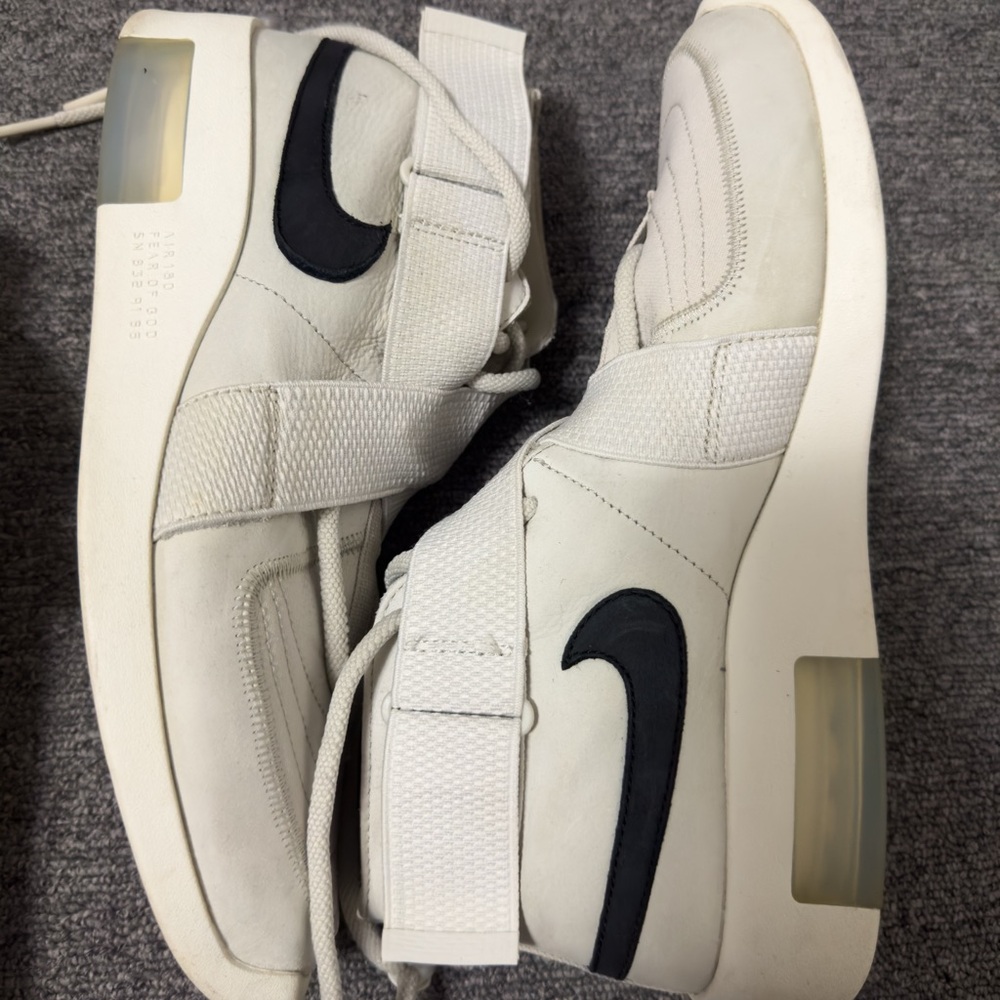 Nike Air Fear of God Raid "LIGHT BONE" -Size 10.5